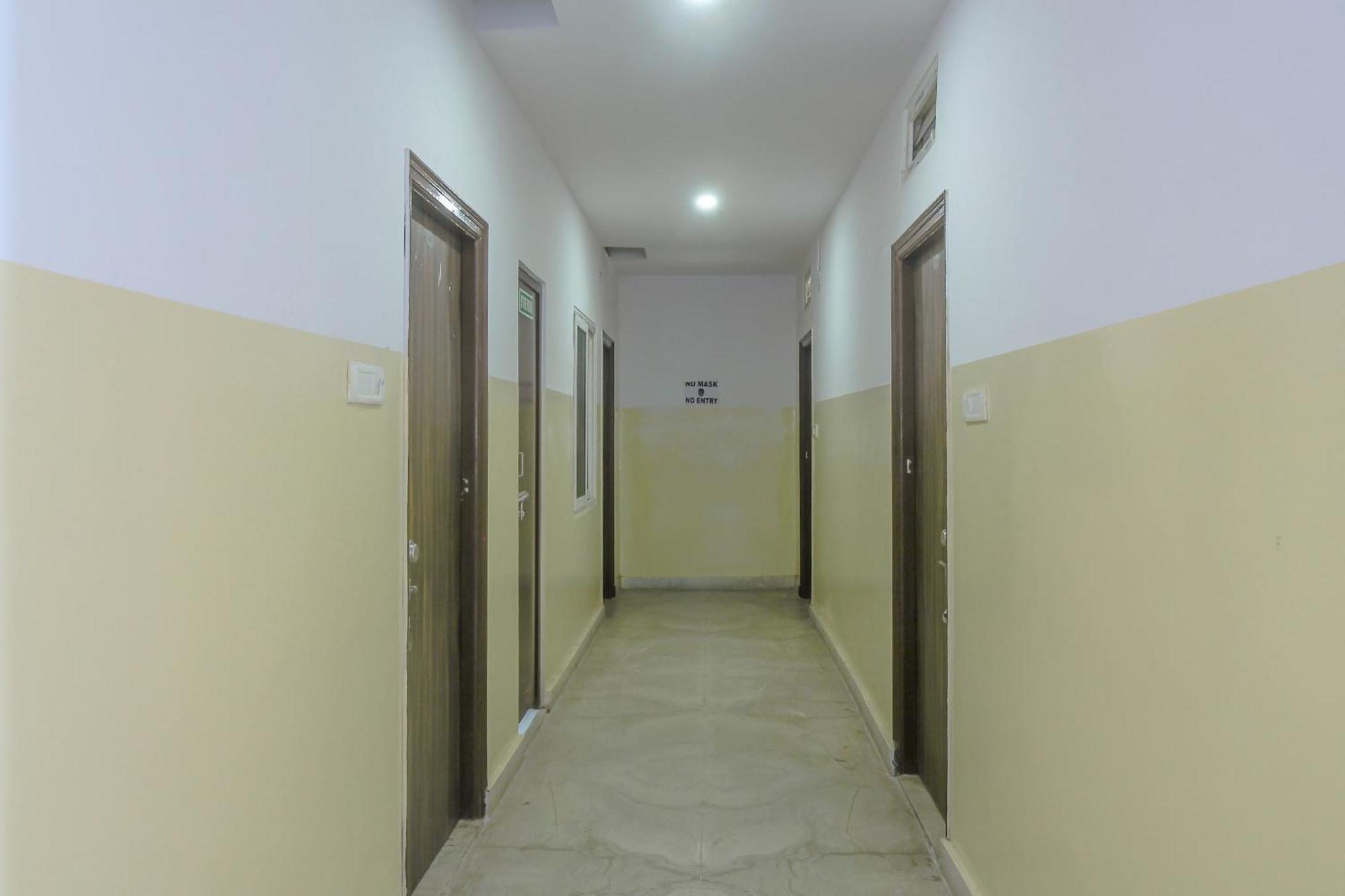 Spot On 81775 Mohit Gokul Lodge New Luxury Room'S Near Secunderabad Railway Station Lalaguda Exterior foto